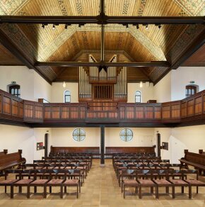 Lutherkirche Eißendorf: Blick zur Orgel